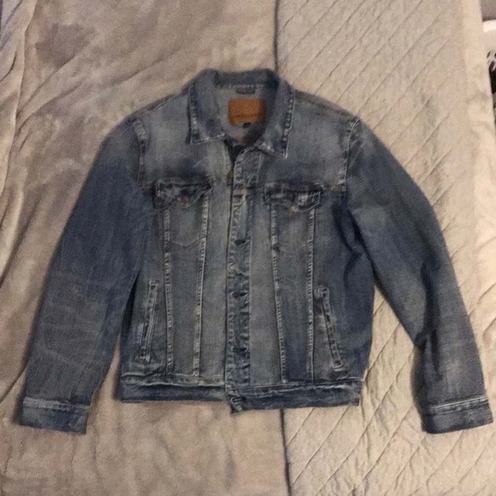 American eagle jean jacket